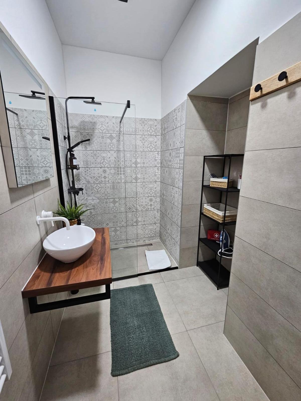Cozy And Quit 1170 Vienna Apartment Ngoại thất bức ảnh